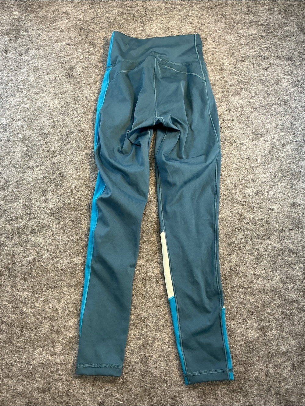 Adidas Colorblock Blue Hugh Rise Leggings Size XS - Picture 4 of 4